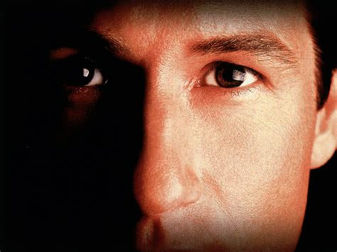 Mulder closeup